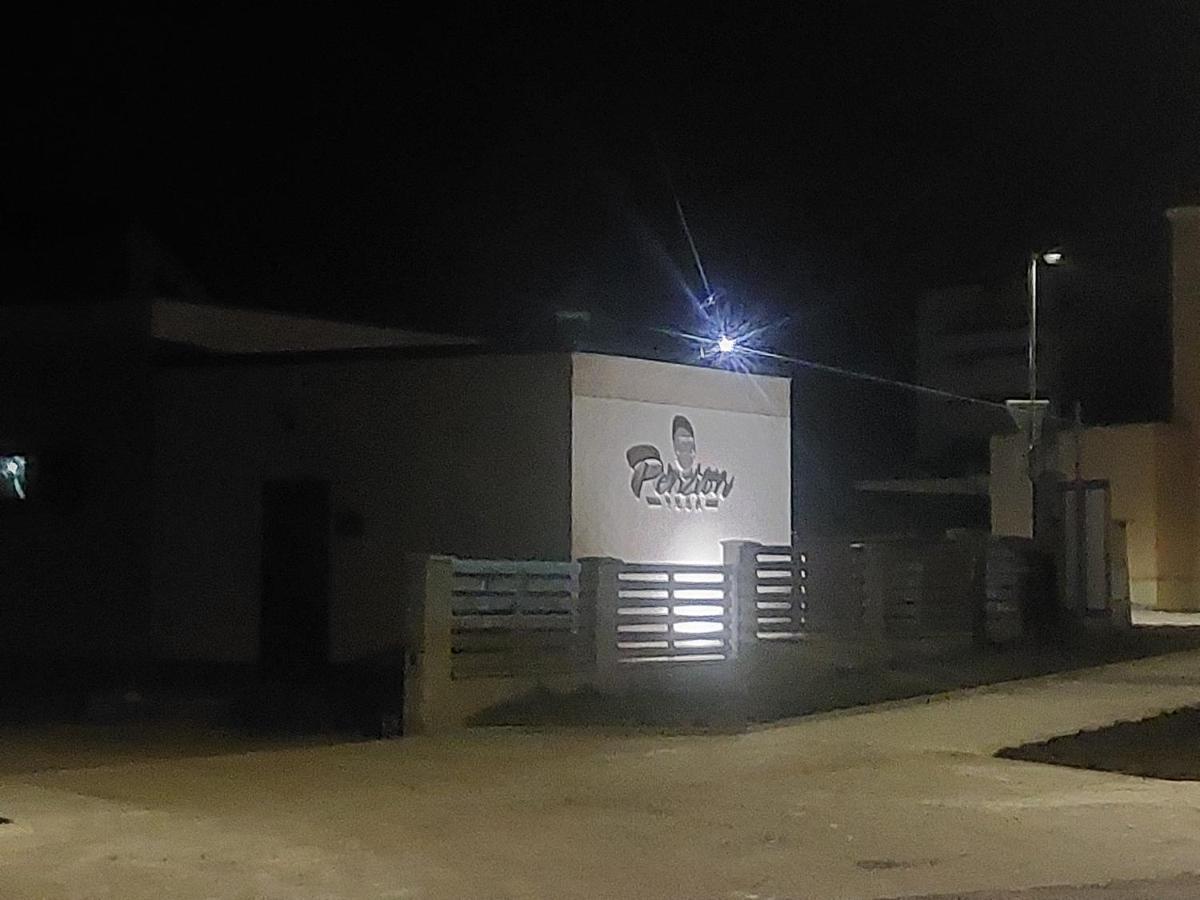 Penzion TOŠA Klášterec nad Ohří Exteriér fotografie